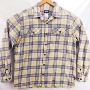 Patagonia Men's L Organic Cotton Flannel D7